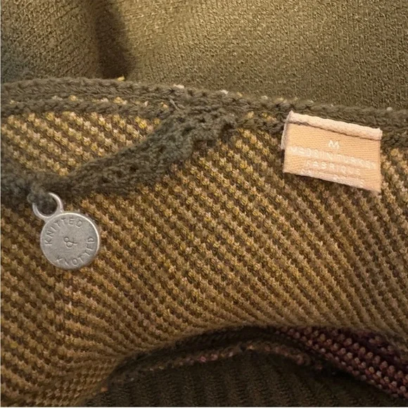 Anthropologie Knitted Knotted Olive Green MockNeck Abstract Floral Sweater sz M - Picture 11 of 16